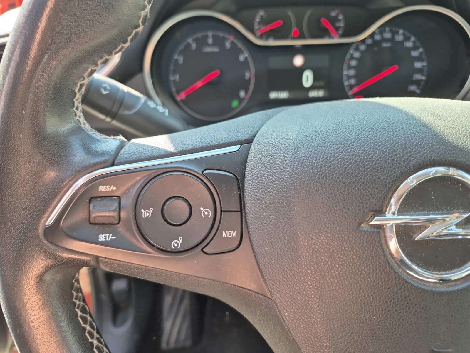 Opel Crossland 19