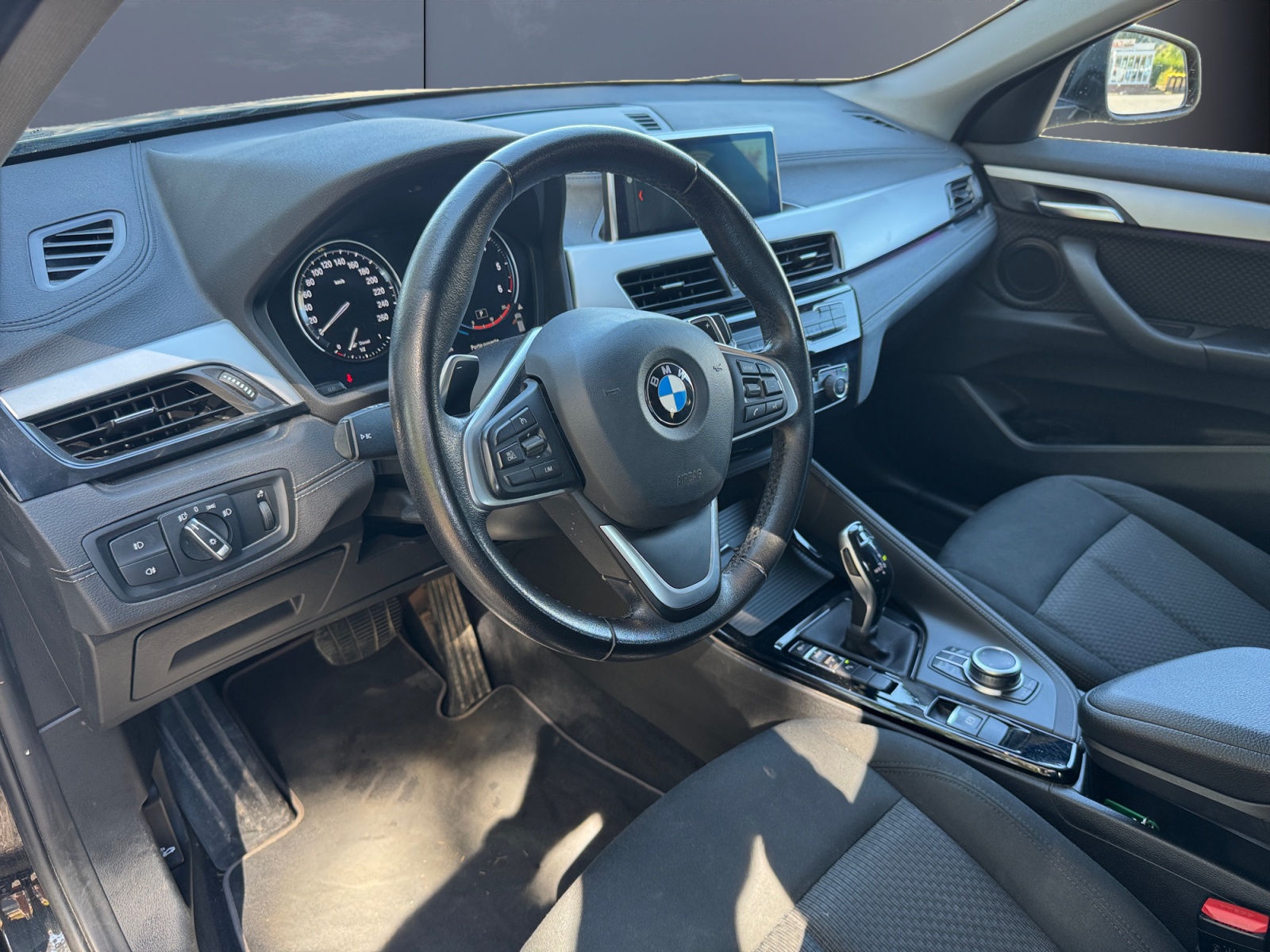 Bmw X2 8