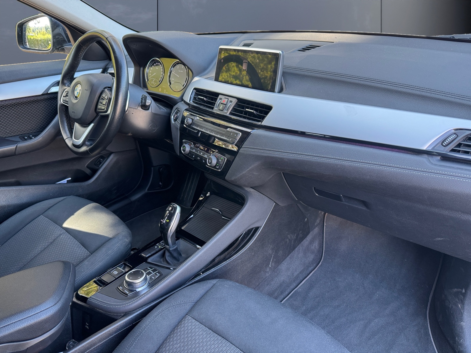 Bmw X2 12