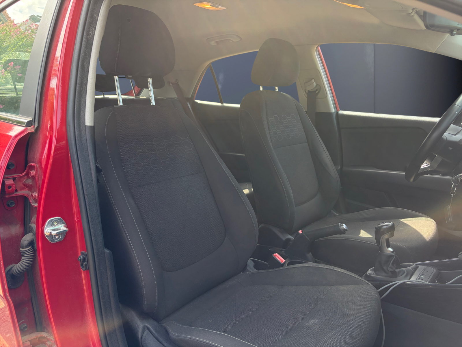 Kia Rio 13