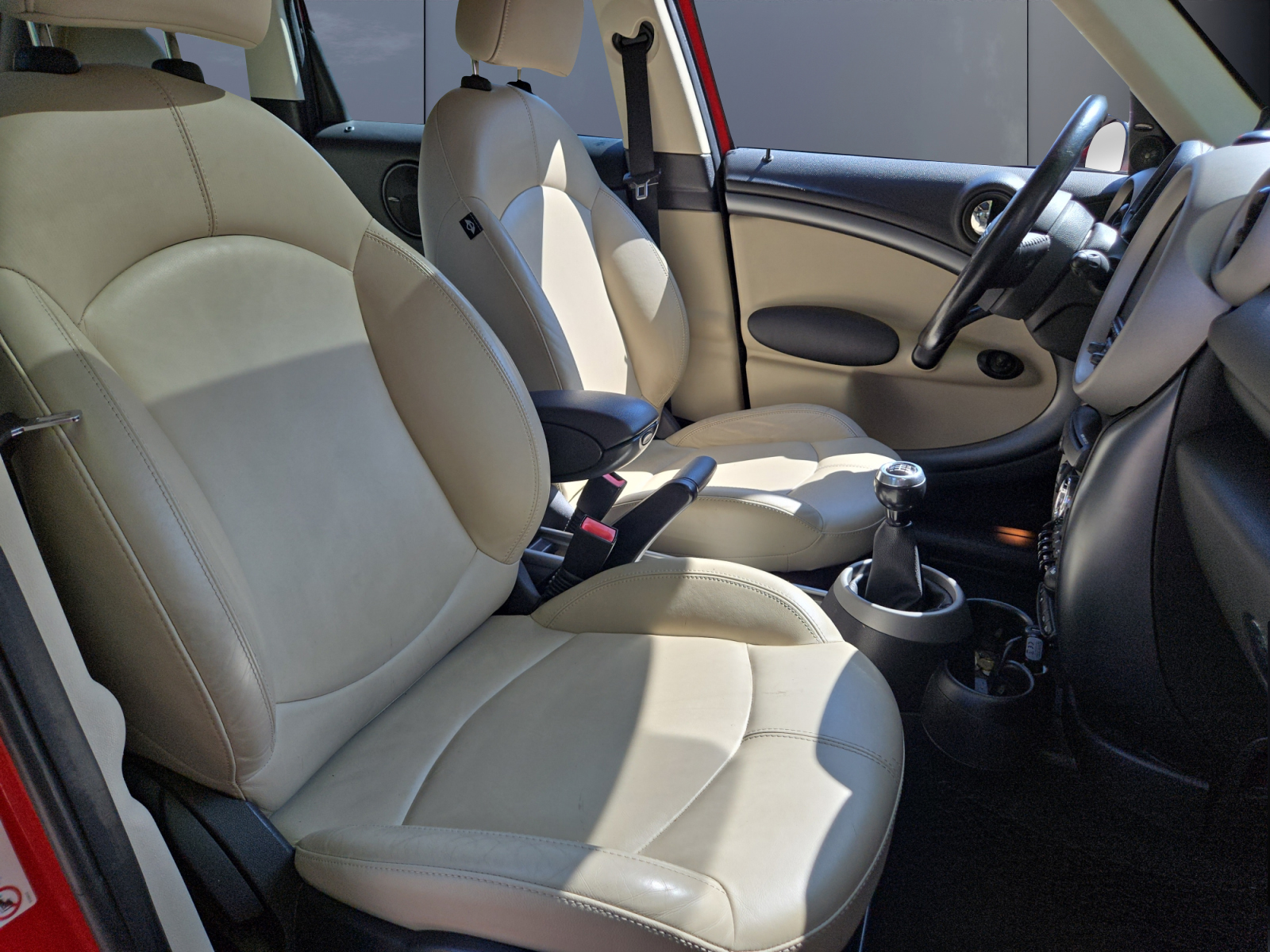 Mini Countryman 13