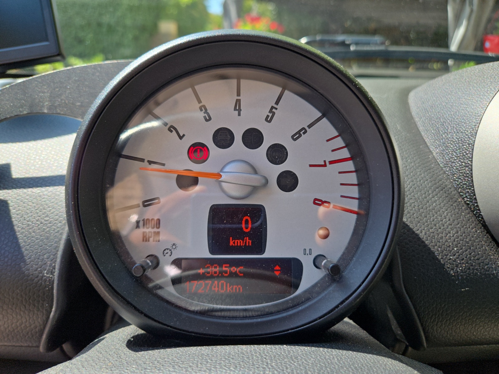 Mini Countryman 16
