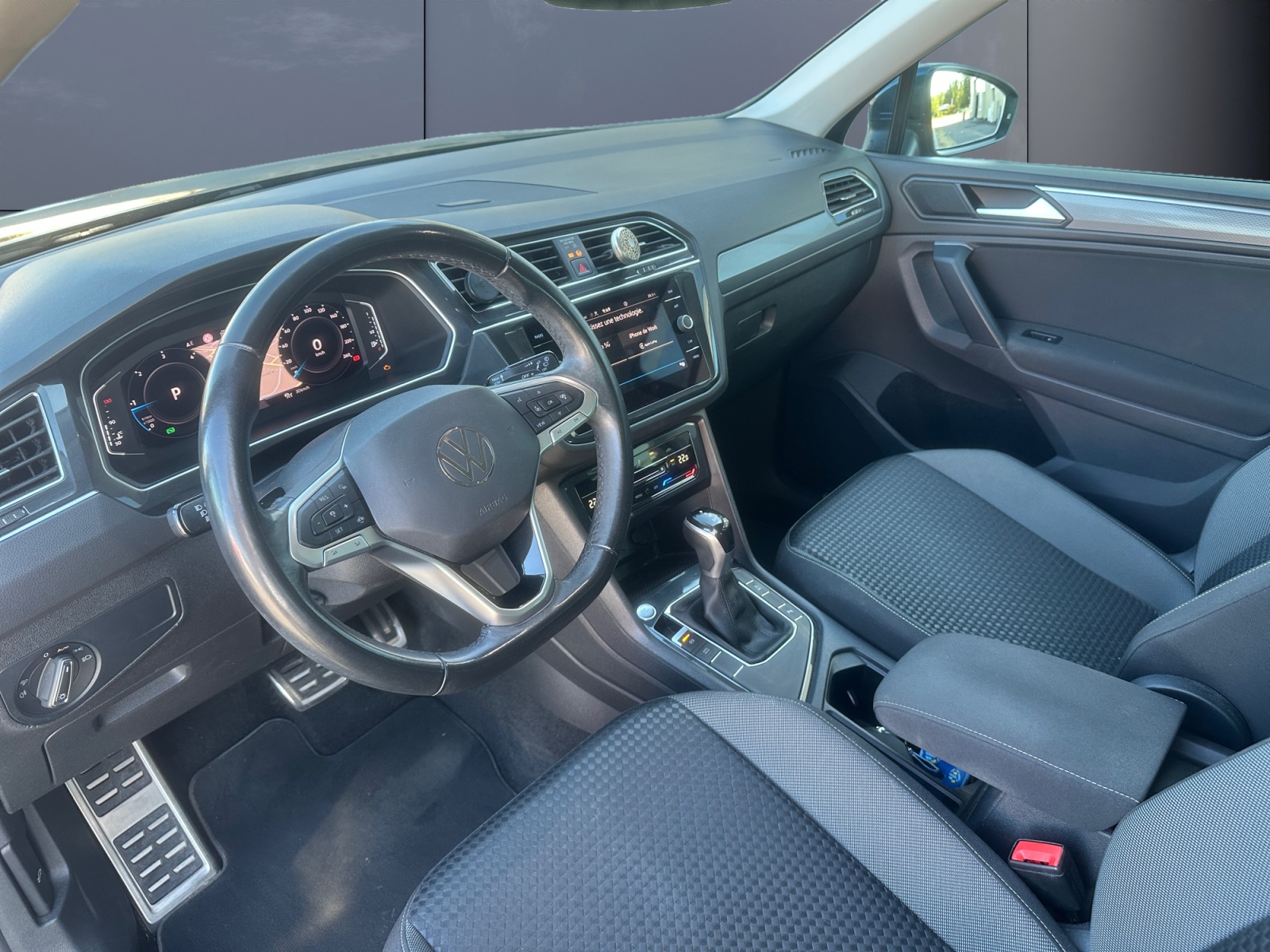 Volkswagen Tiguan 8