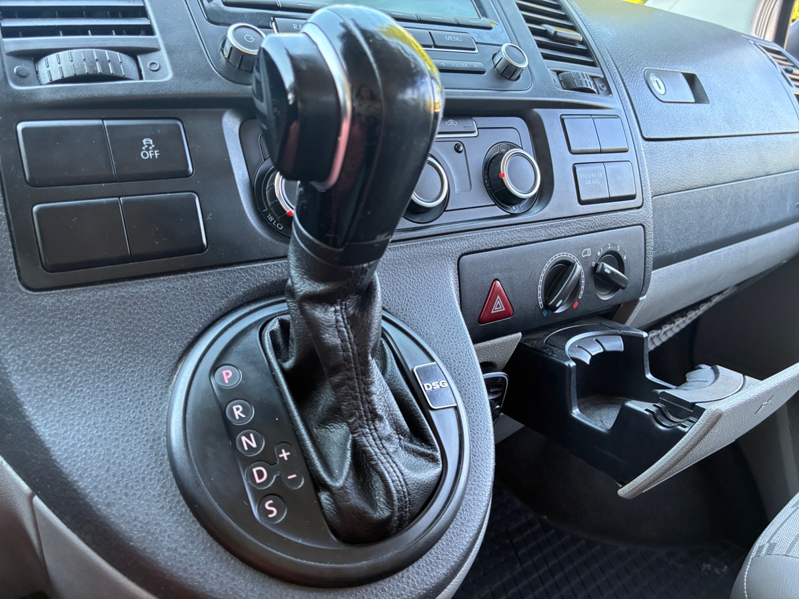 Volkswagen Transporter 24