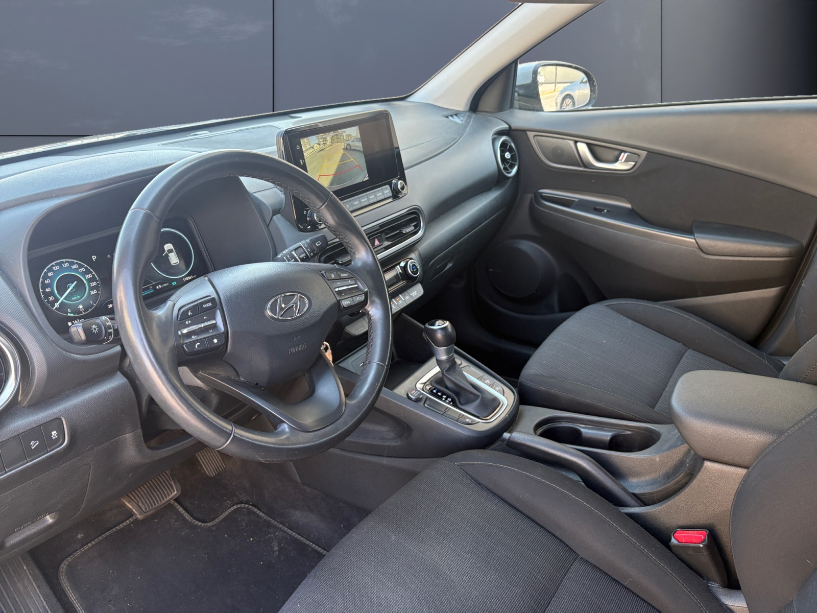 Hyundai Kona 8