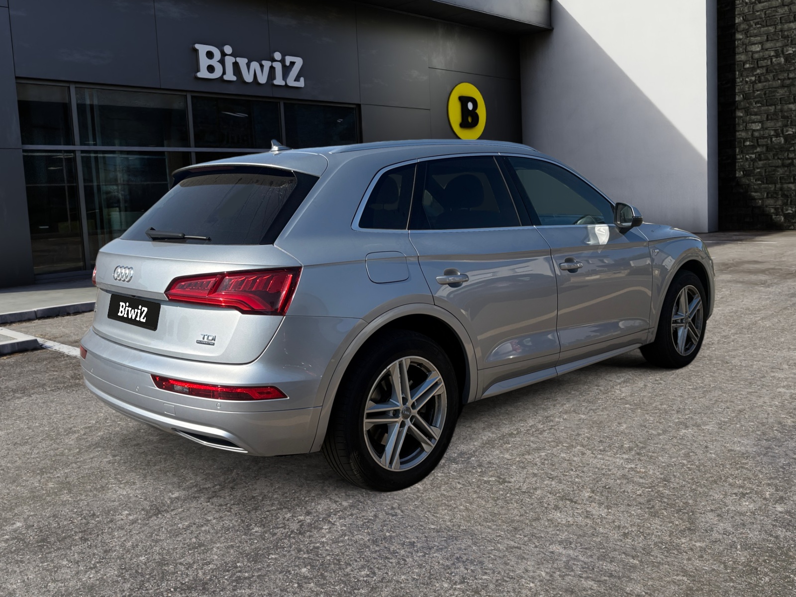 Audi Q5 4