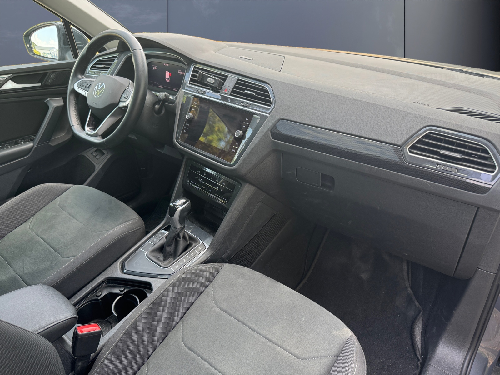 Volkswagen Tiguan 12