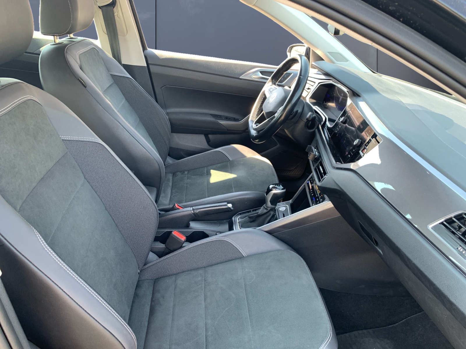 Volkswagen Polo 13