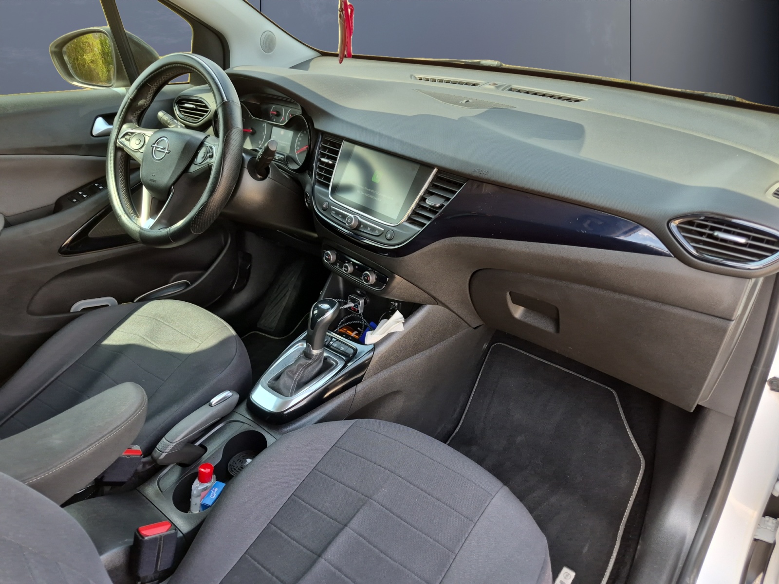 Opel Crossland X 12