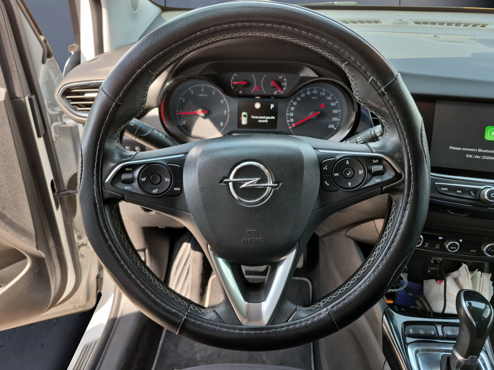 Opel Crossland X 15