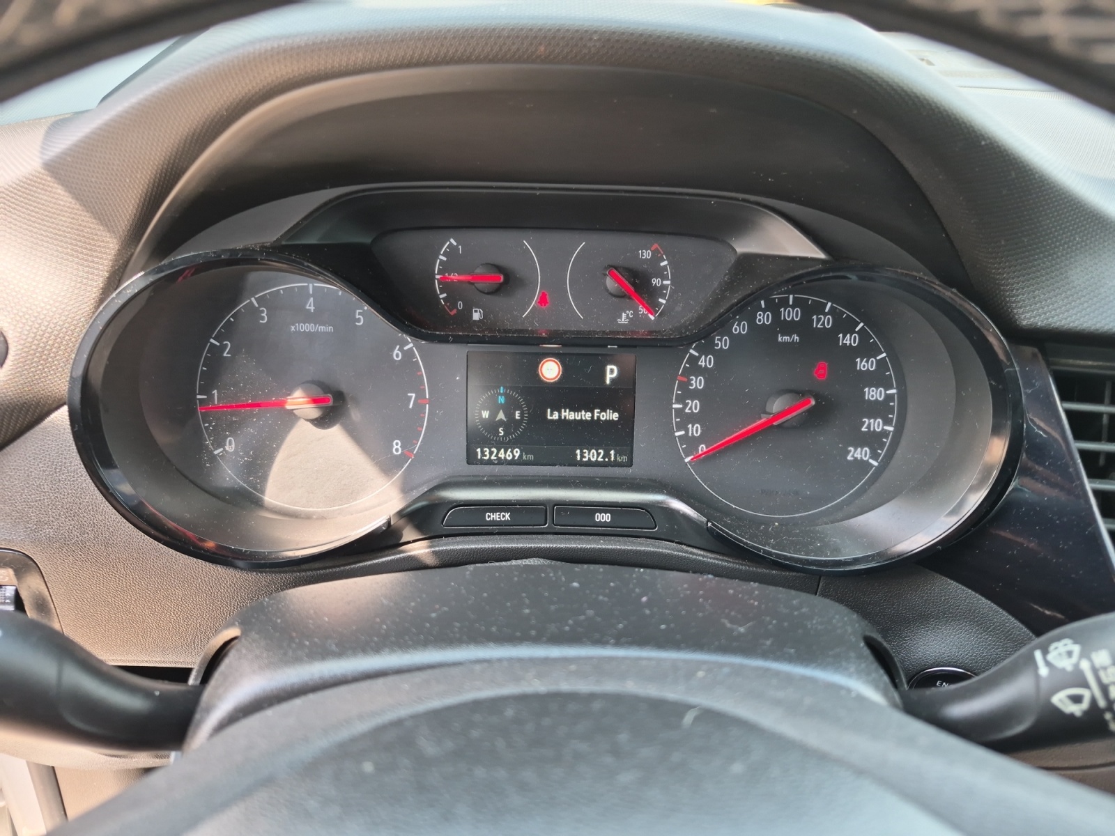 Opel Crossland X 16
