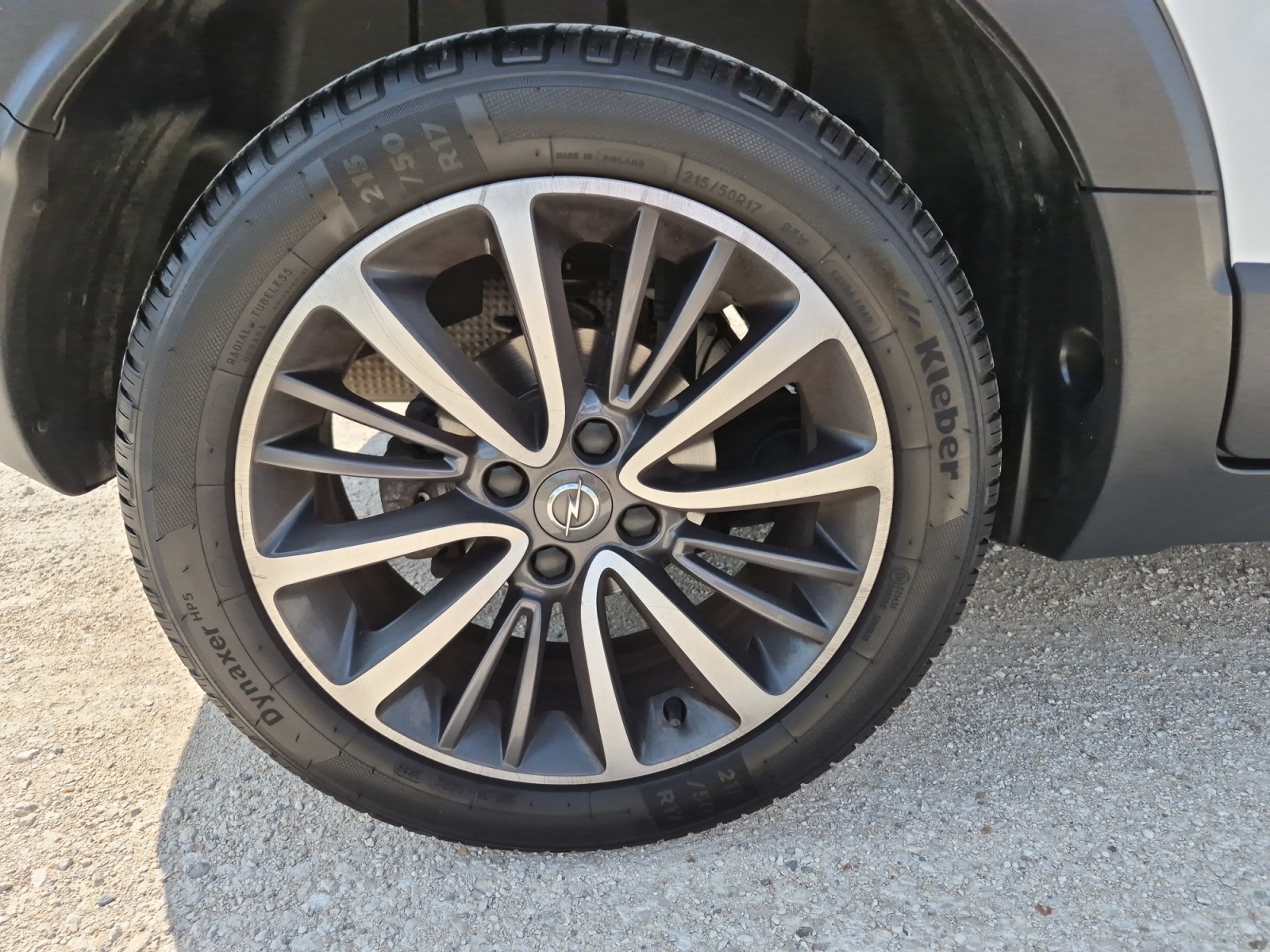Opel Crossland X 33