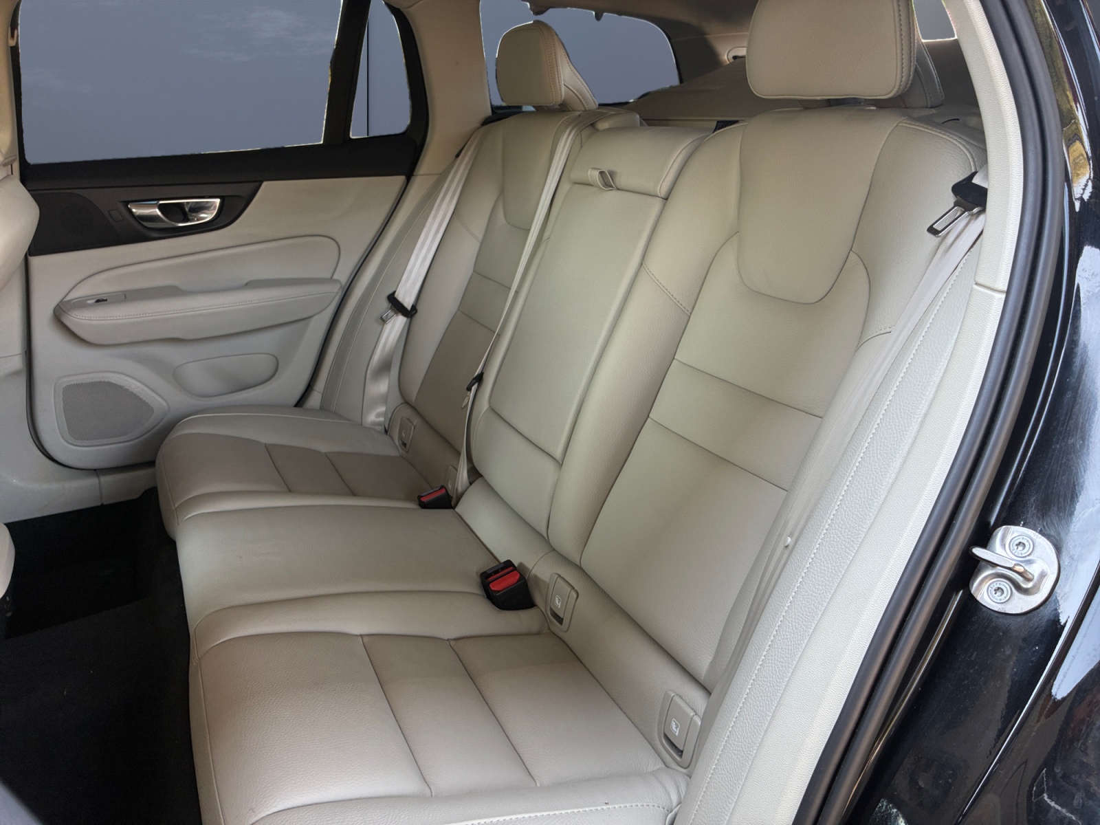 Volvo V60 10