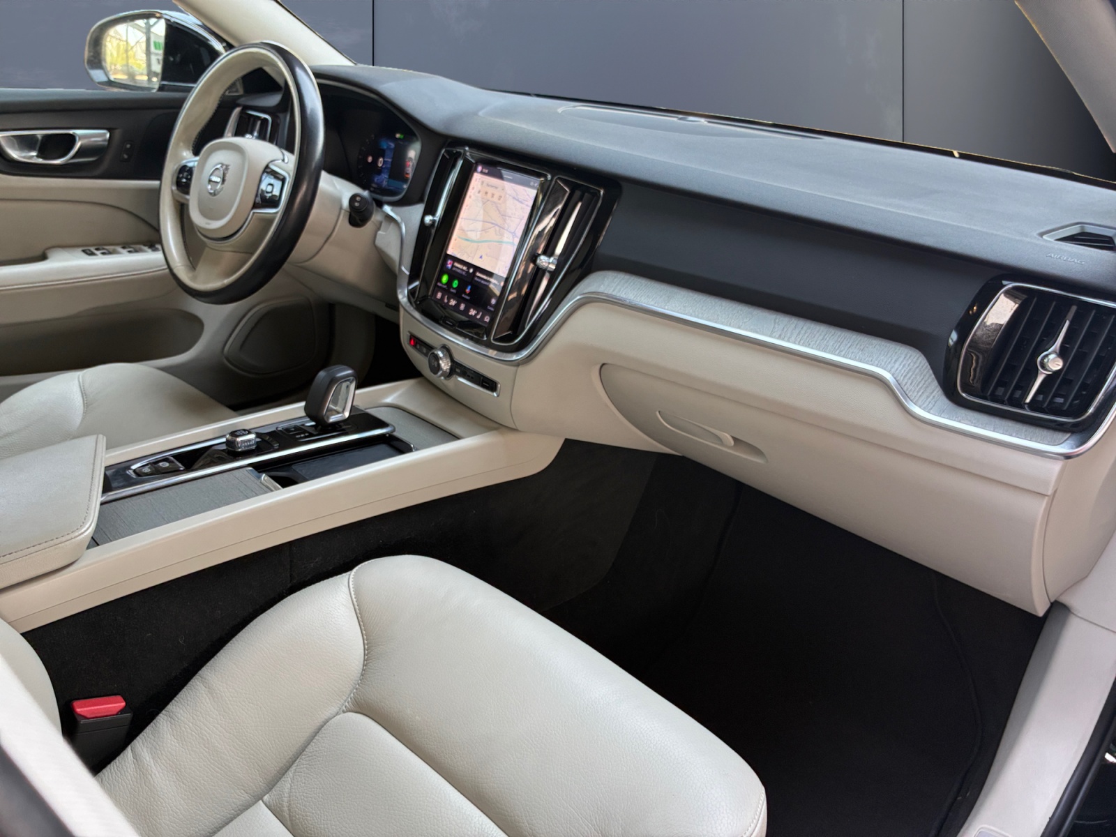Volvo V60 12