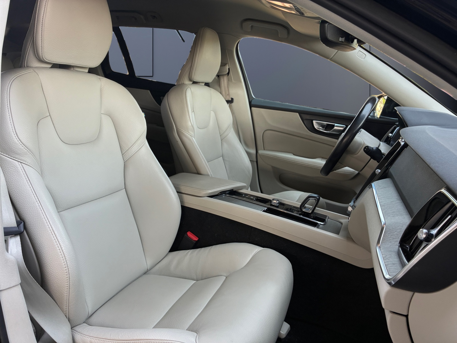 Volvo V60 13