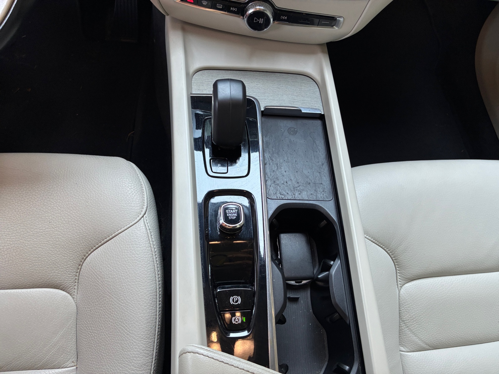 Volvo V60 29