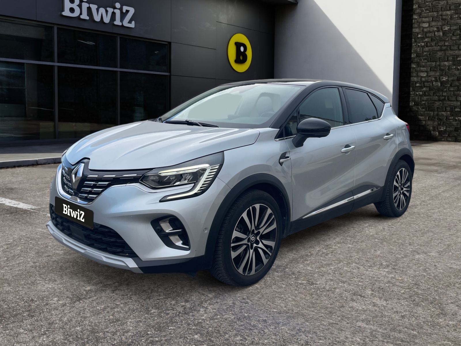 Renault Captur 1.6 E-tech 160 ch PHEV Hybrid Rechargeable Initiale Paris Bva