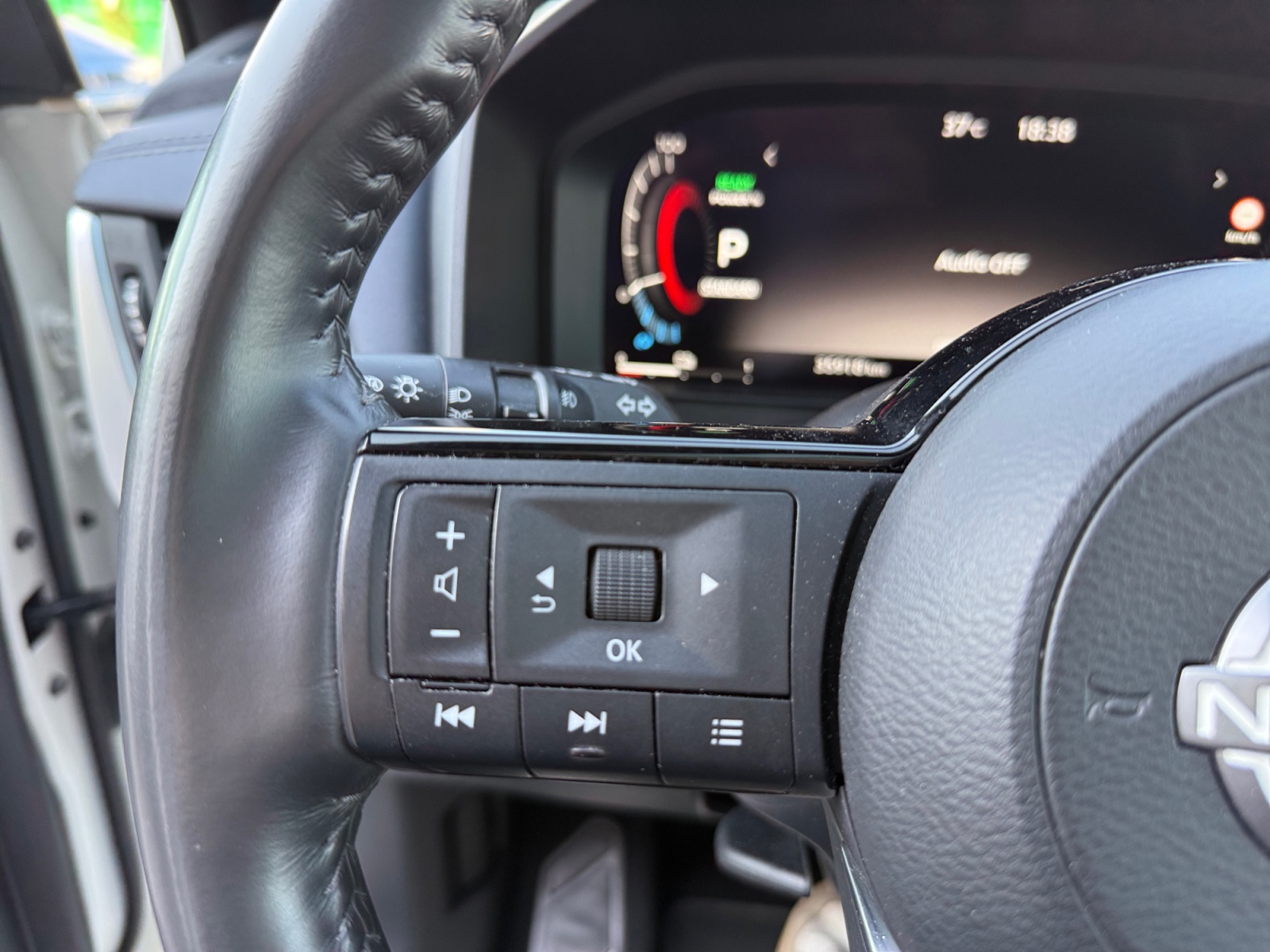 Nissan Qashqai 24