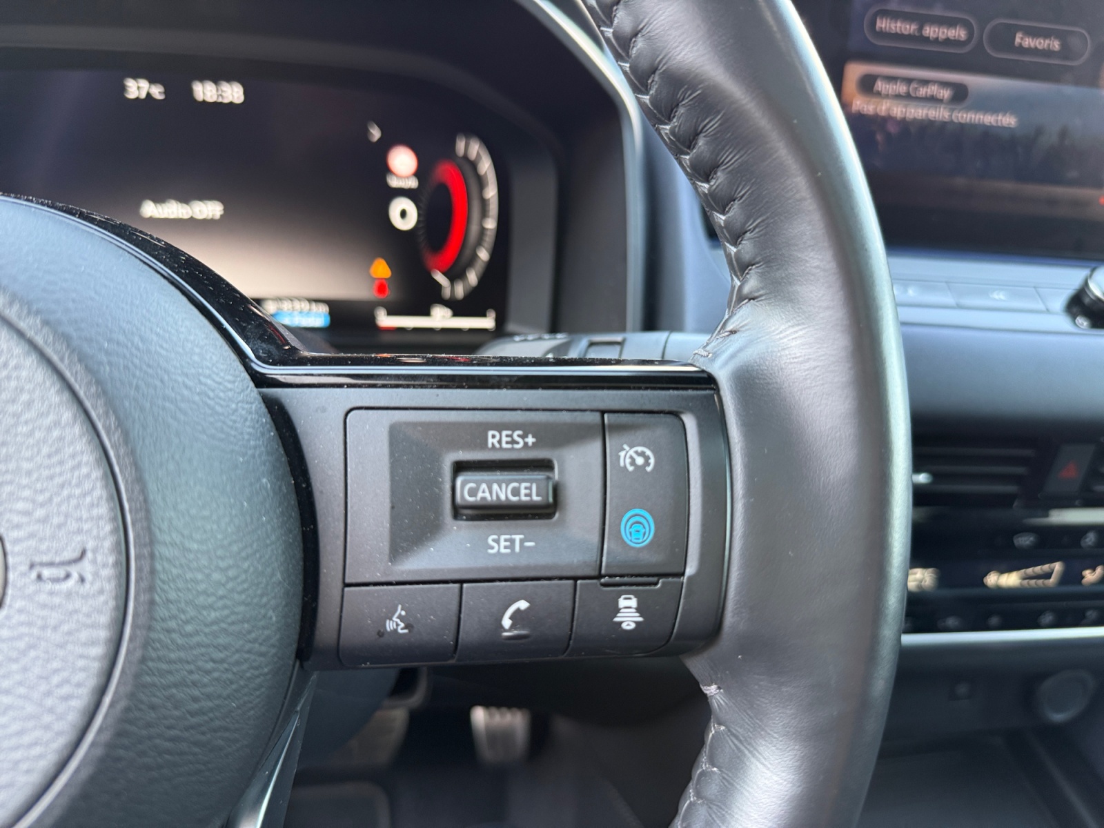 Nissan Qashqai 25