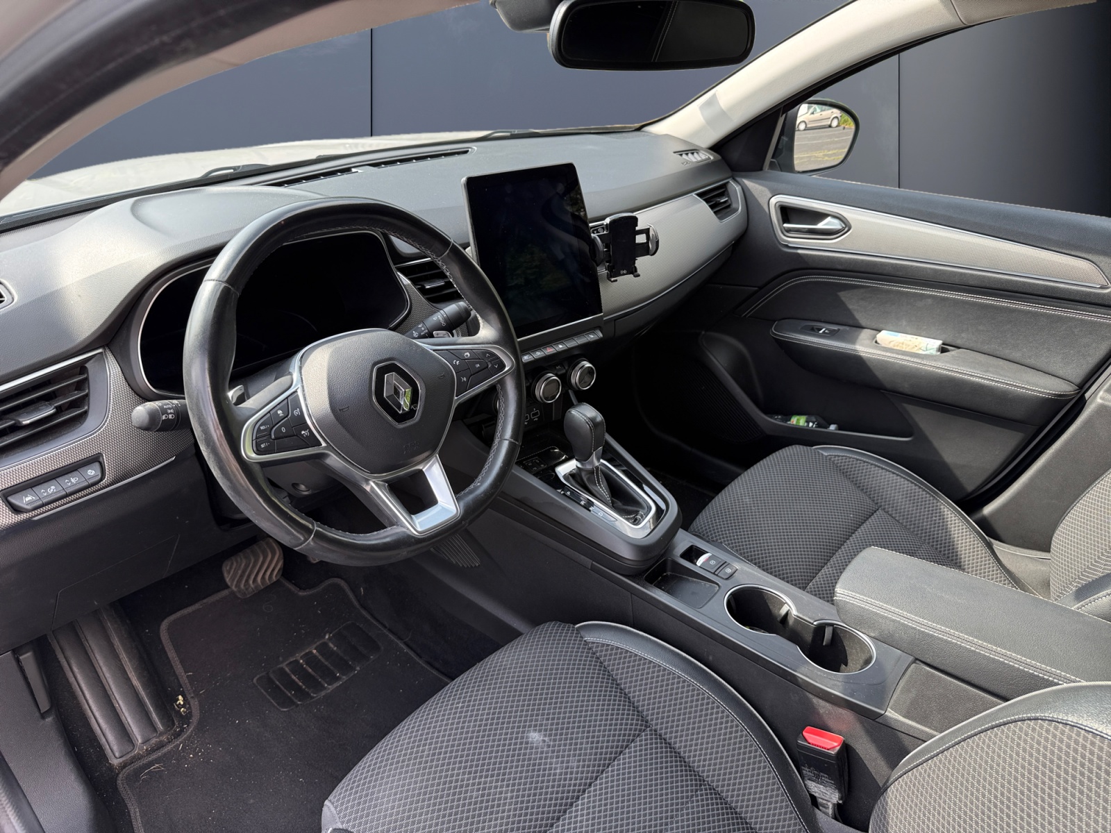 Renault Arkana 8