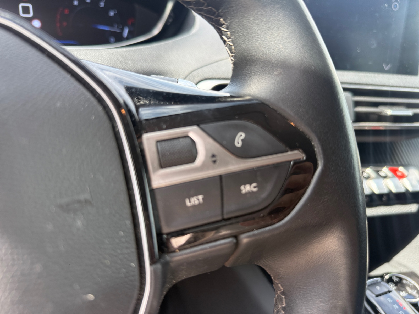Peugeot 3008 23