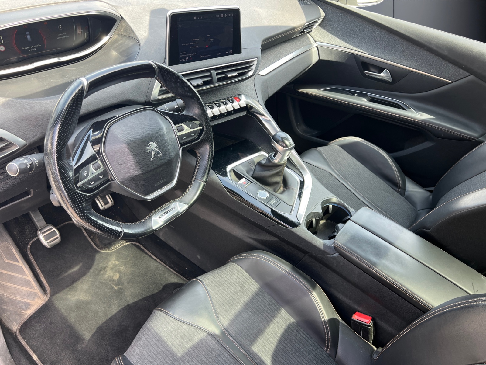 Peugeot 3008 8