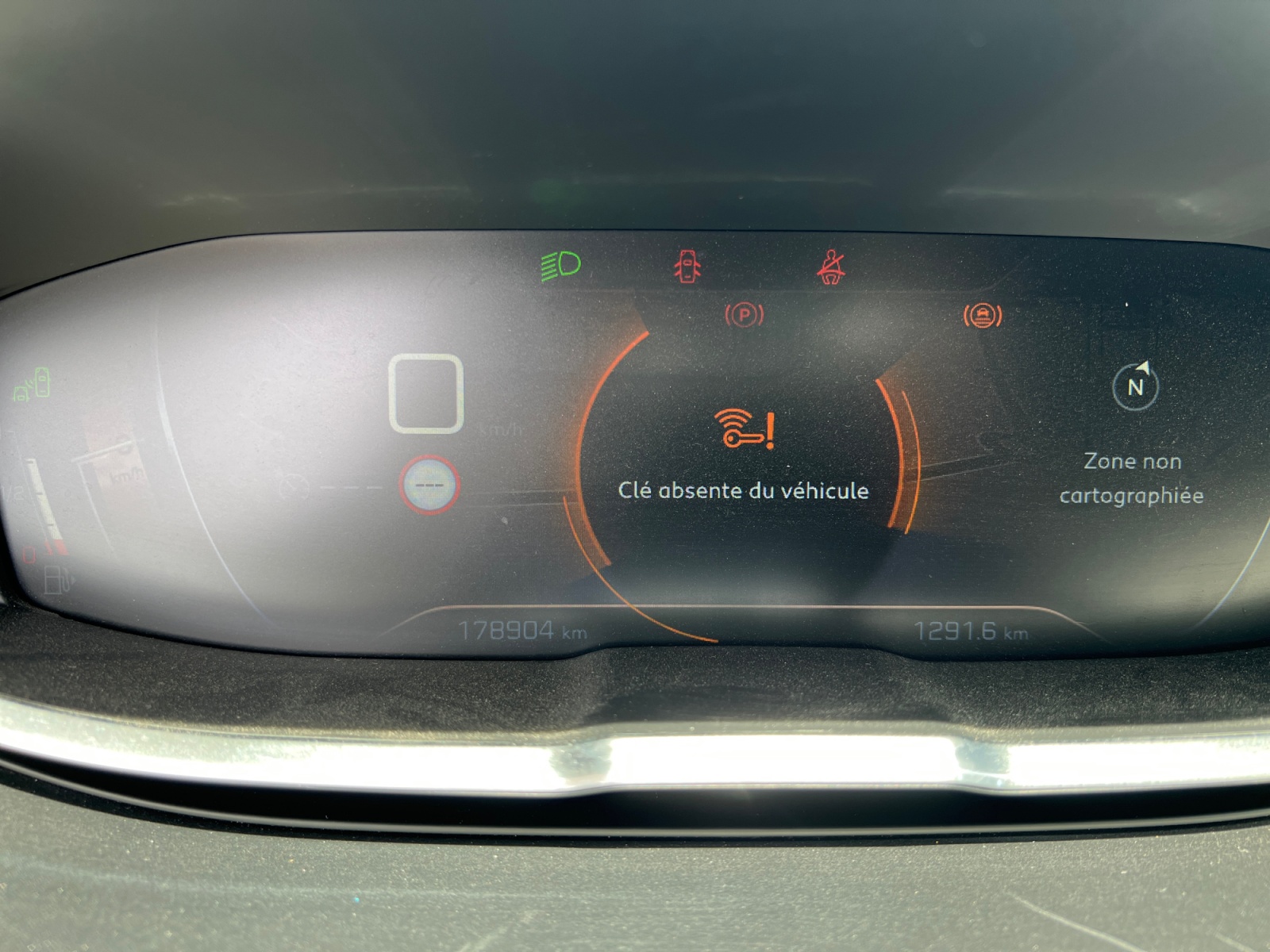 Peugeot 3008 16