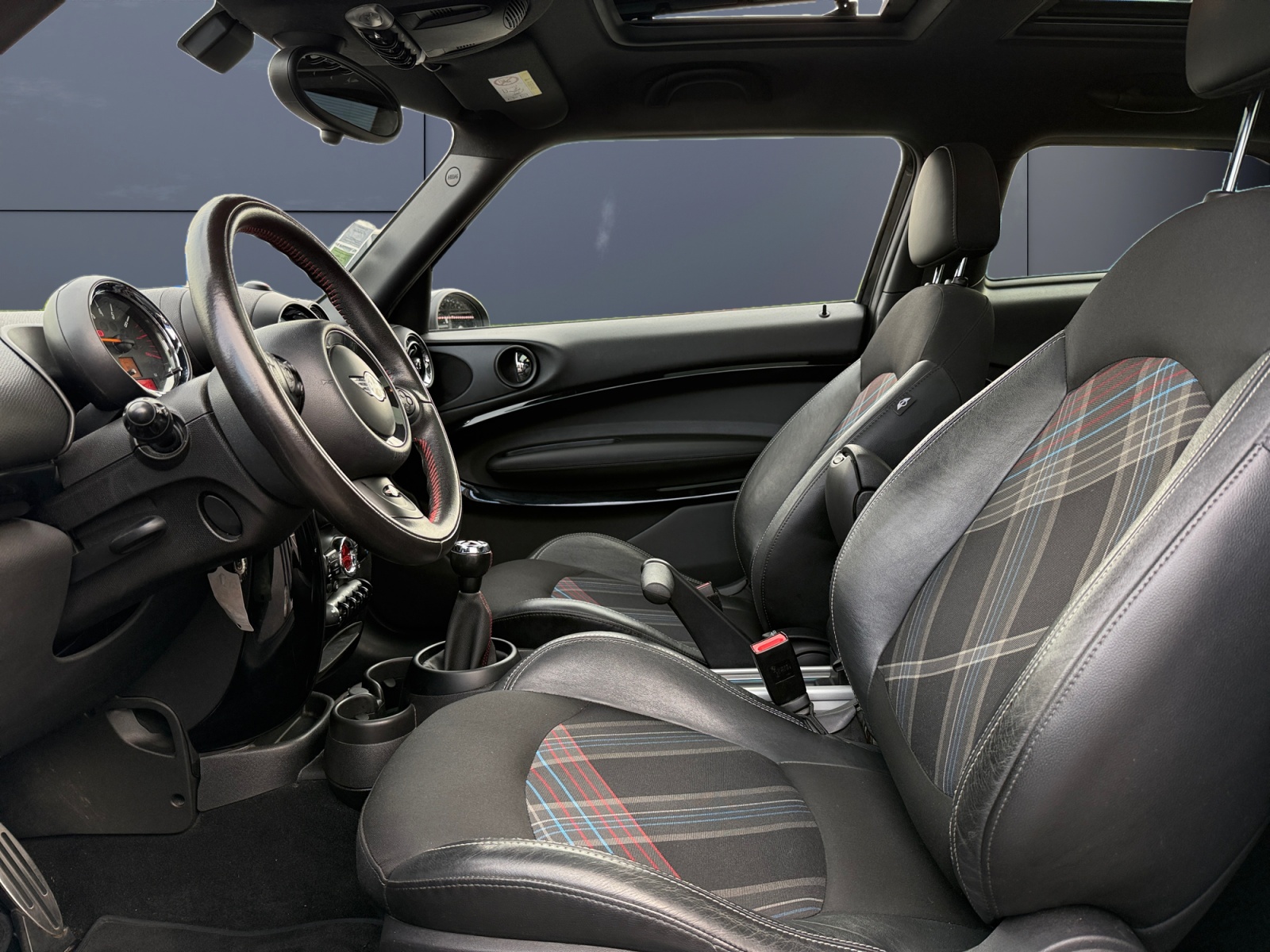Mini Paceman 9