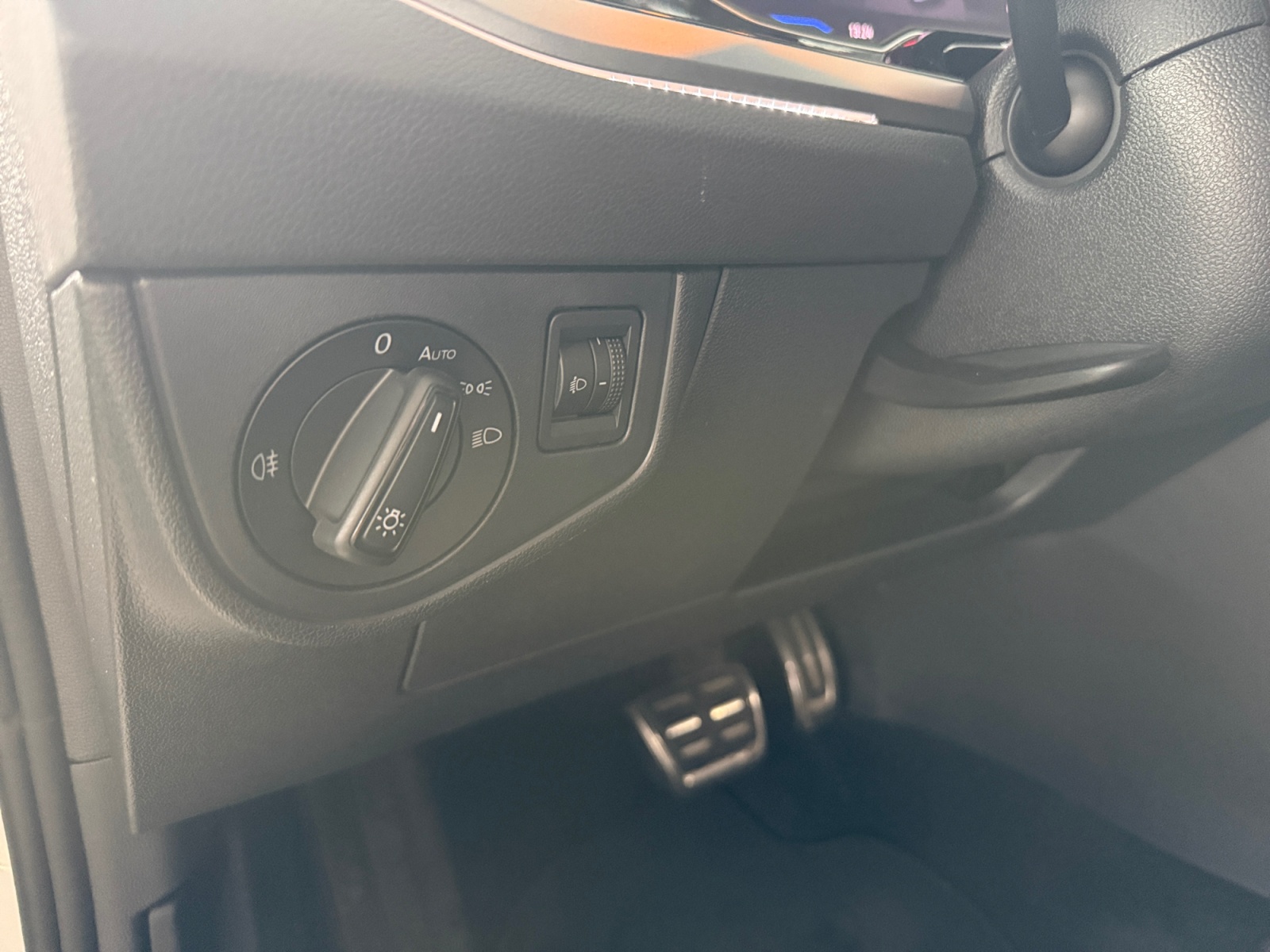 Volkswagen Polo 25