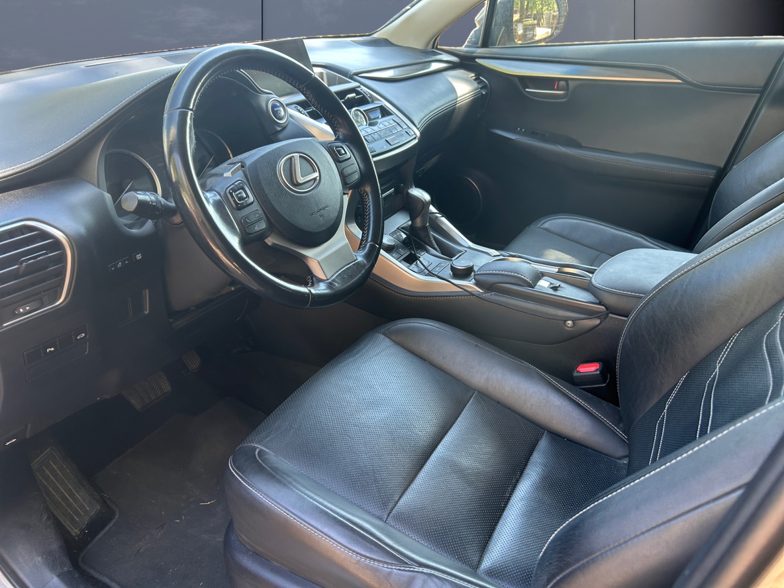 Lexus Nx 8
