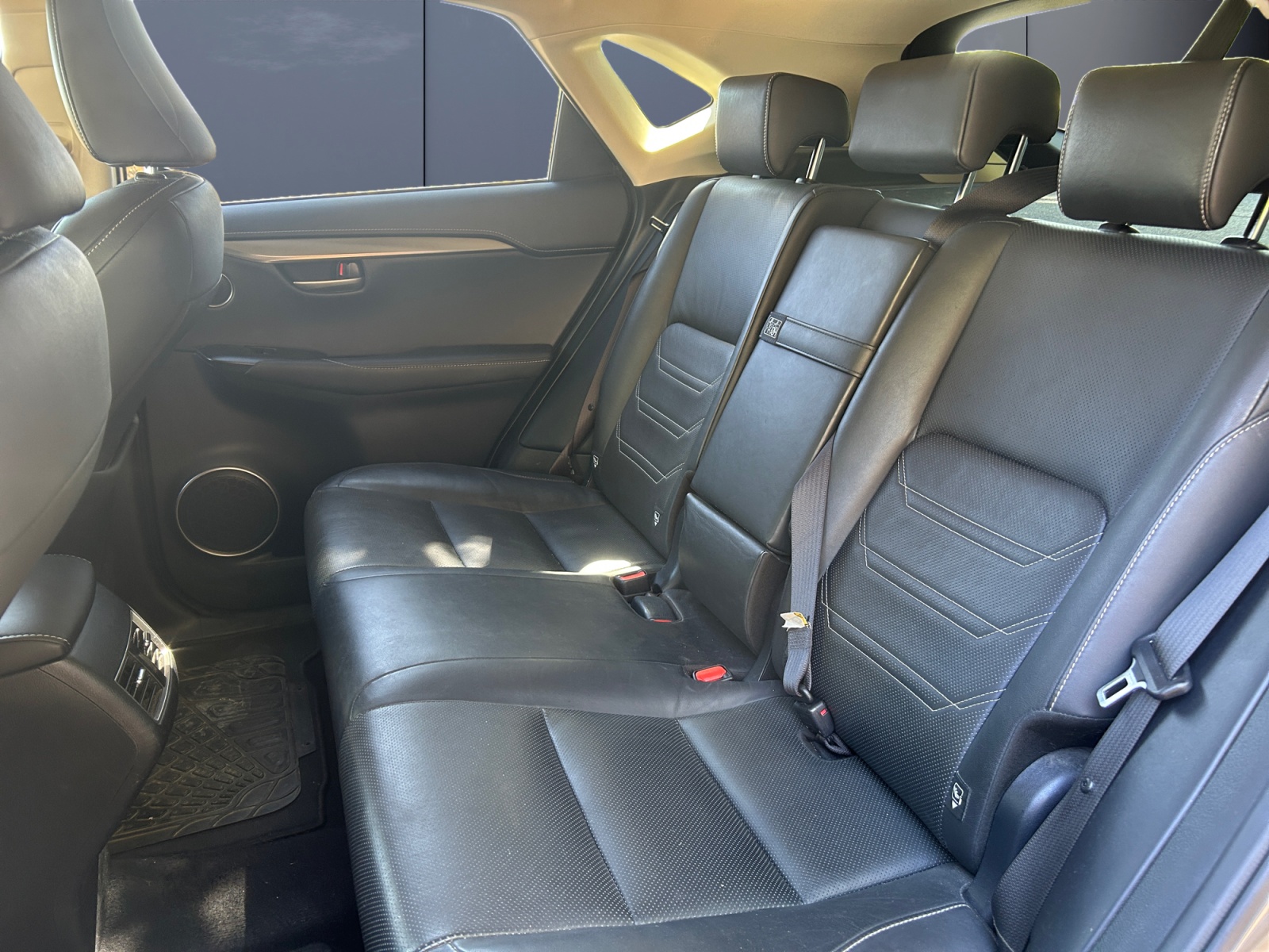 Lexus Nx 10