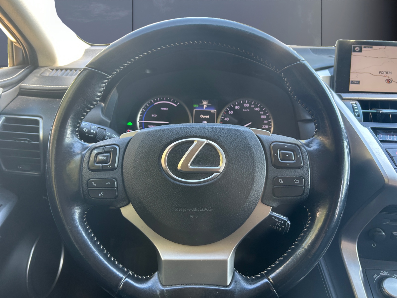Lexus Nx 15