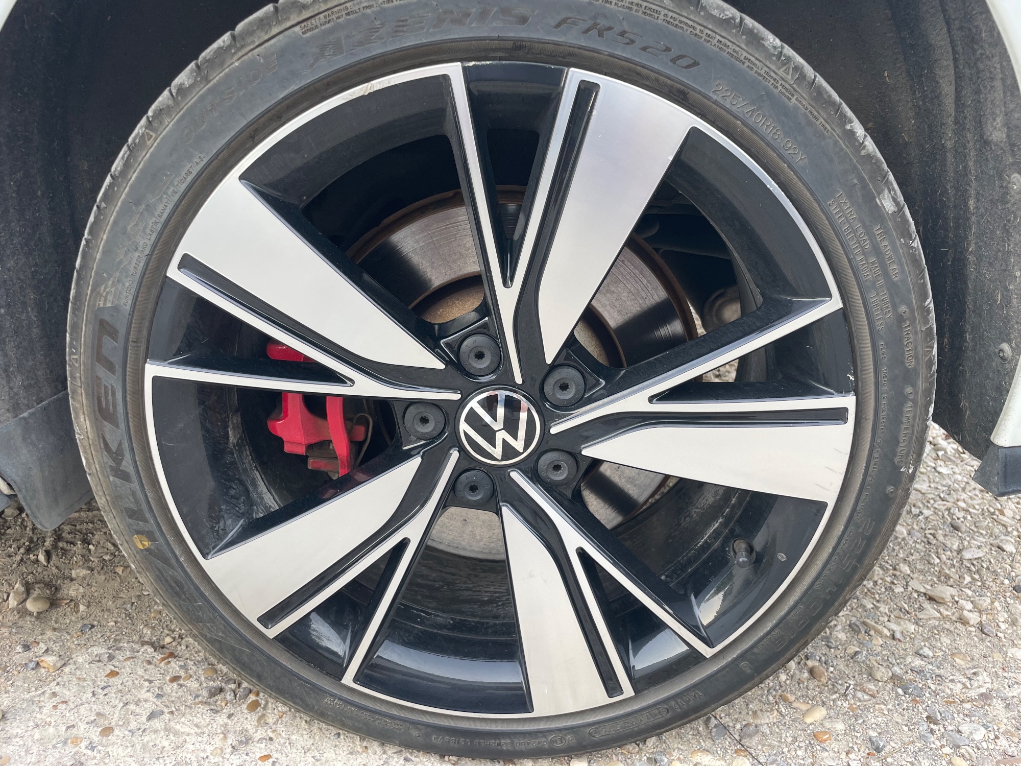 Volkswagen Golf 42