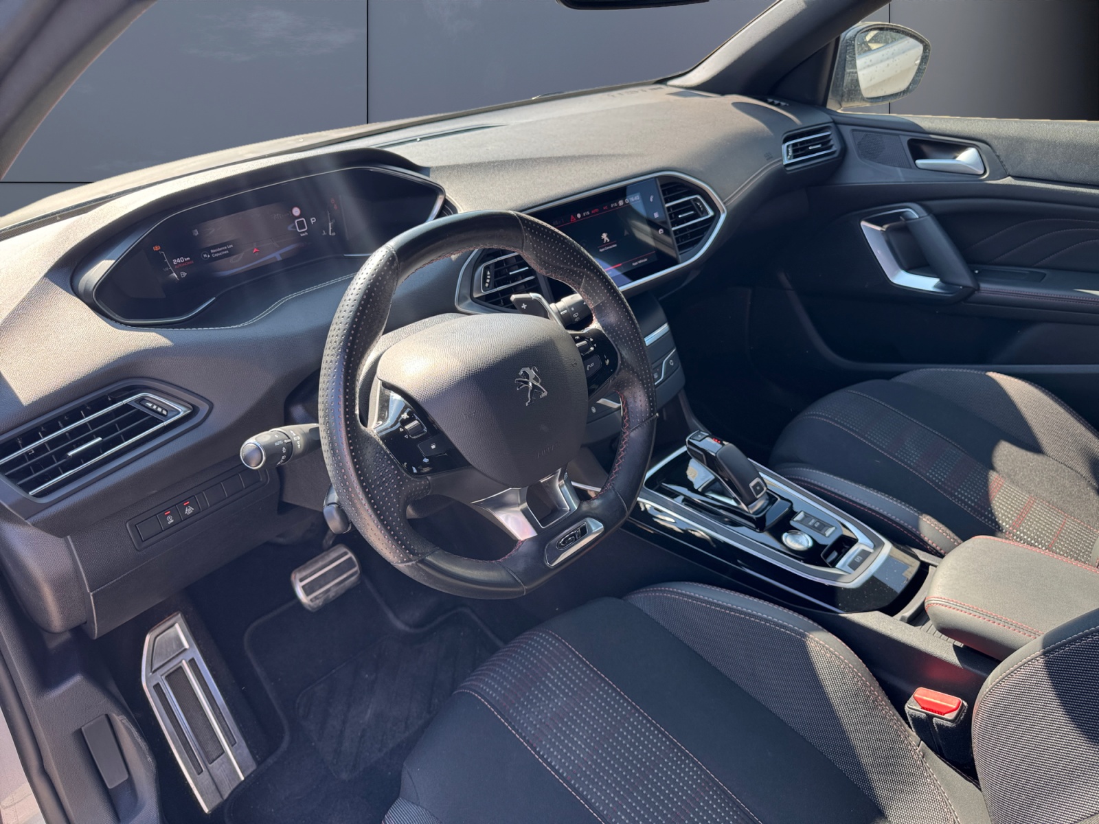 Peugeot 308 8