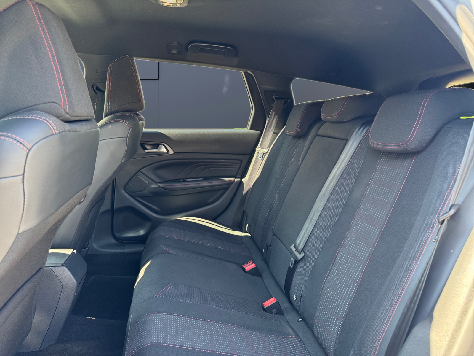 Peugeot 308 10