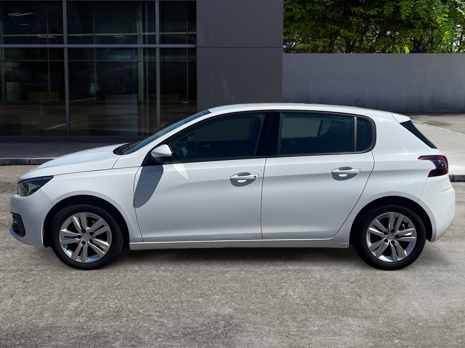 Peugeot 308 1
