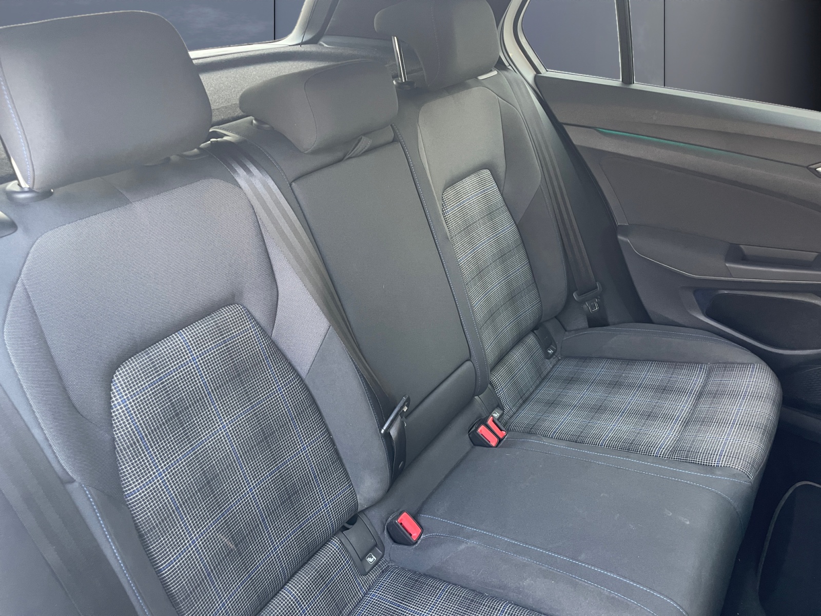 Volkswagen Golf 11