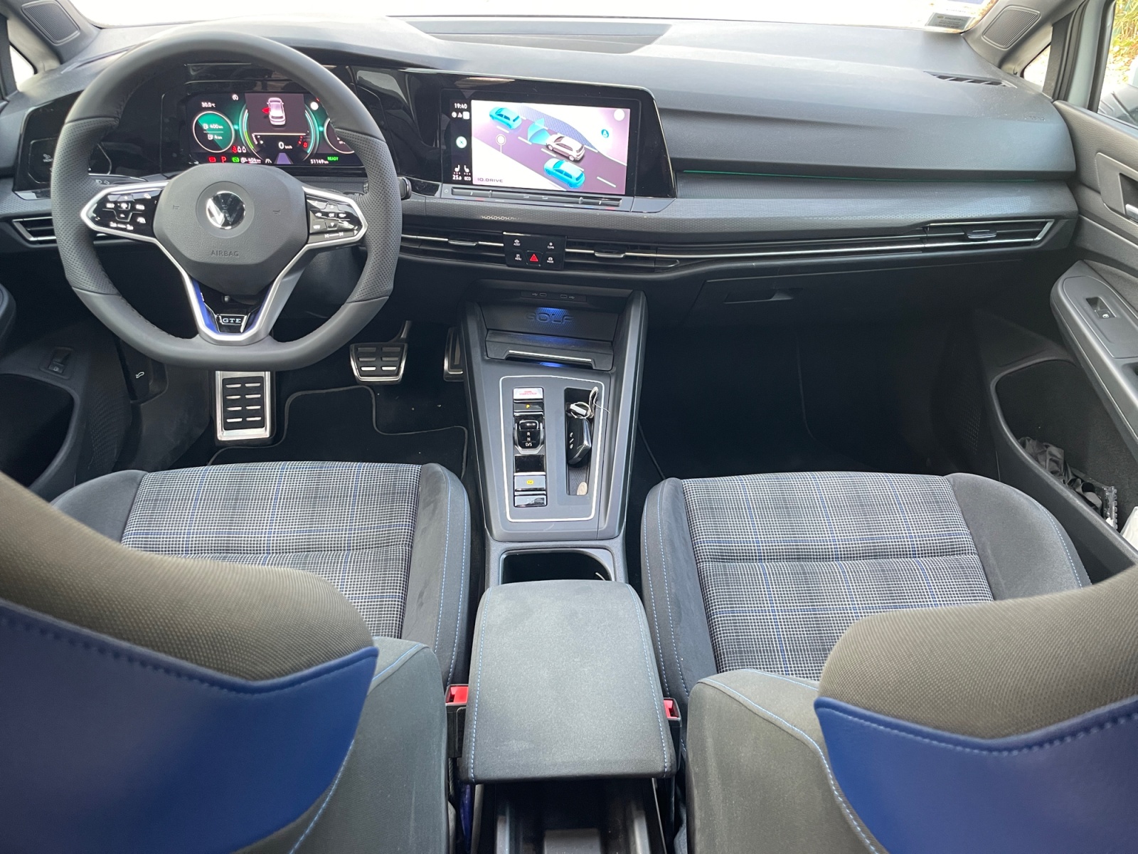 Volkswagen Golf 35