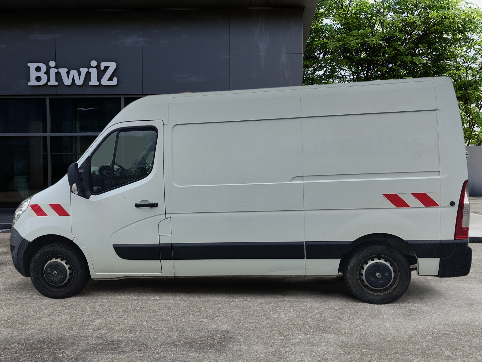 Renault Master Vu 1