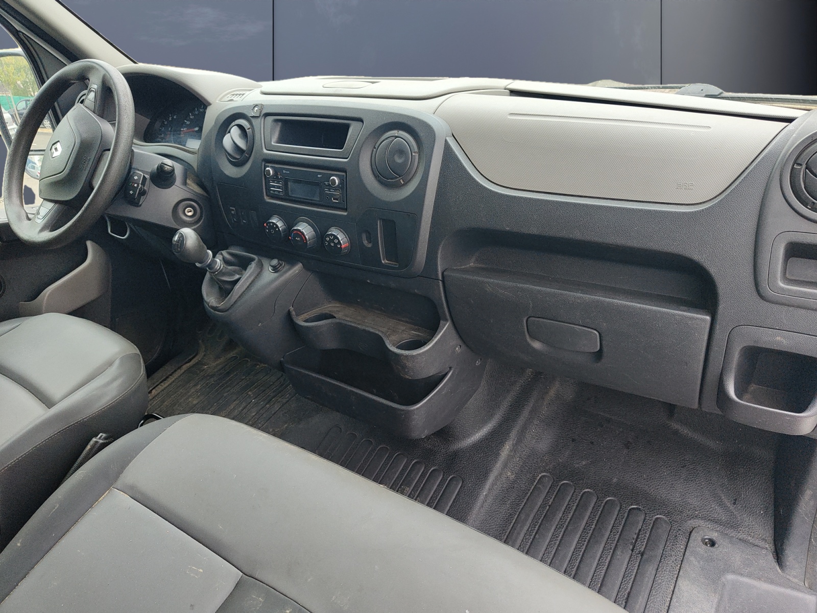 Renault Master Vu 12