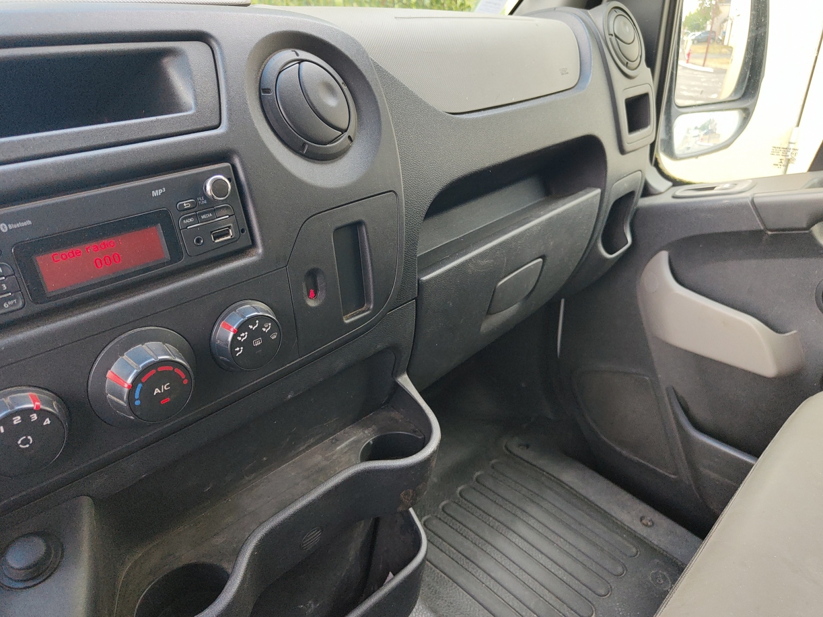Renault Master Vu 20