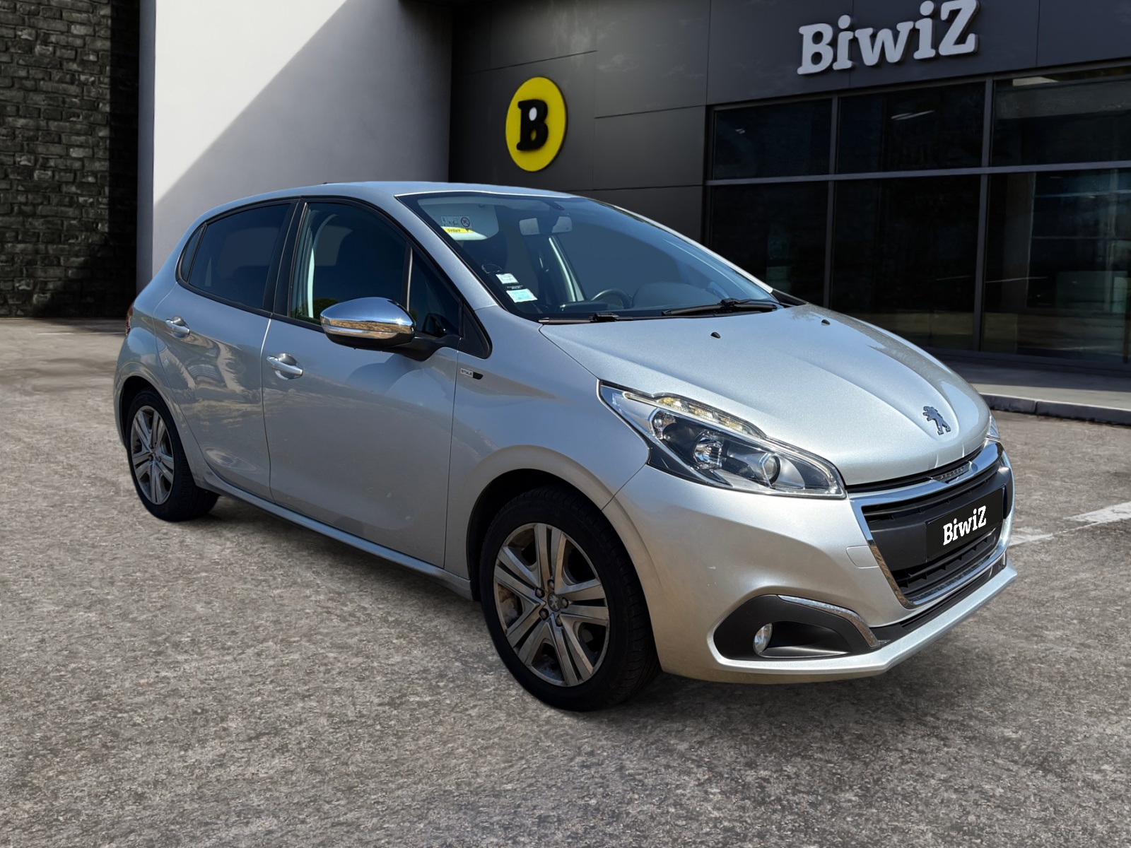 Peugeot 208 6