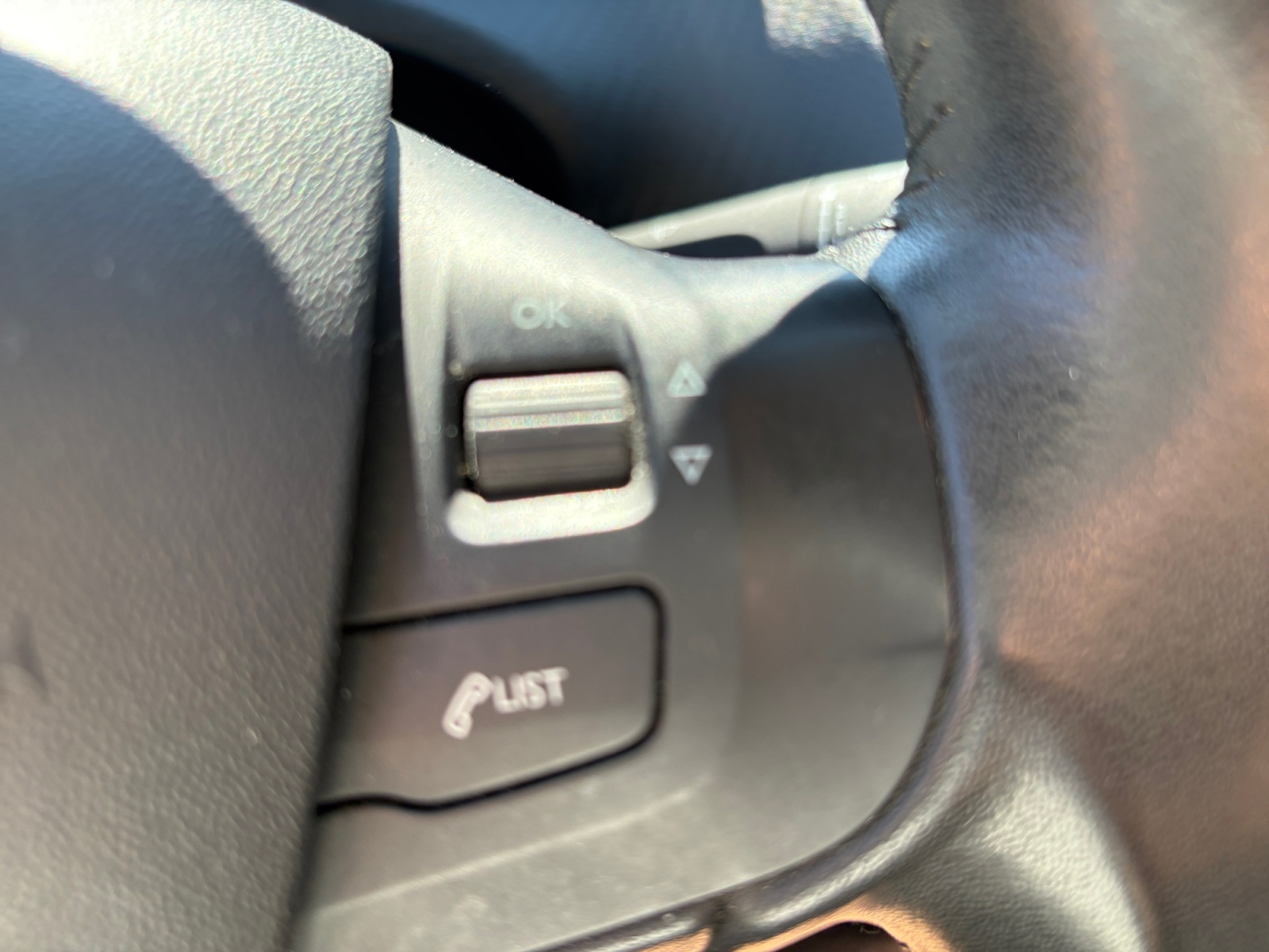 Peugeot 208 18