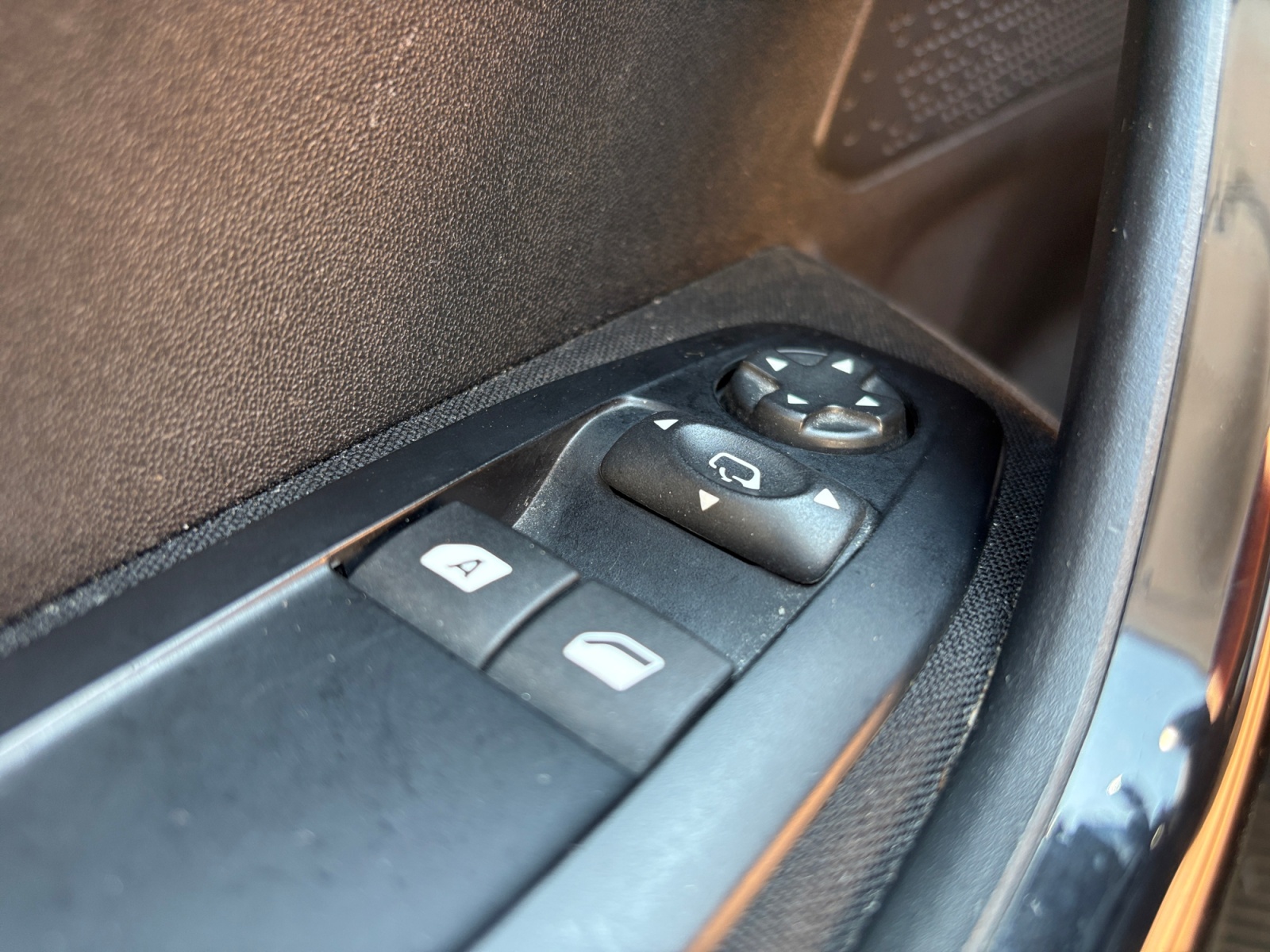 Peugeot 208 20