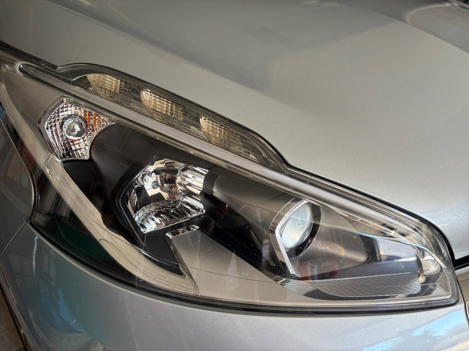 Peugeot 208 26