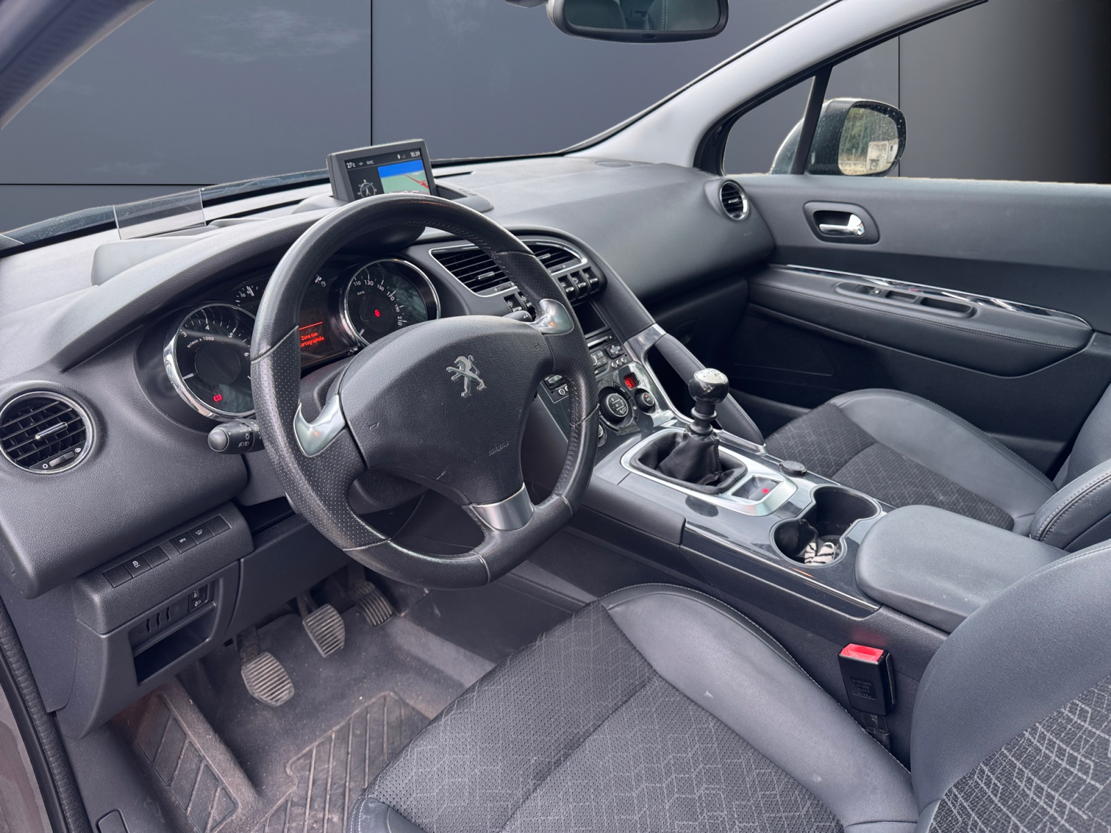 Peugeot 3008 8