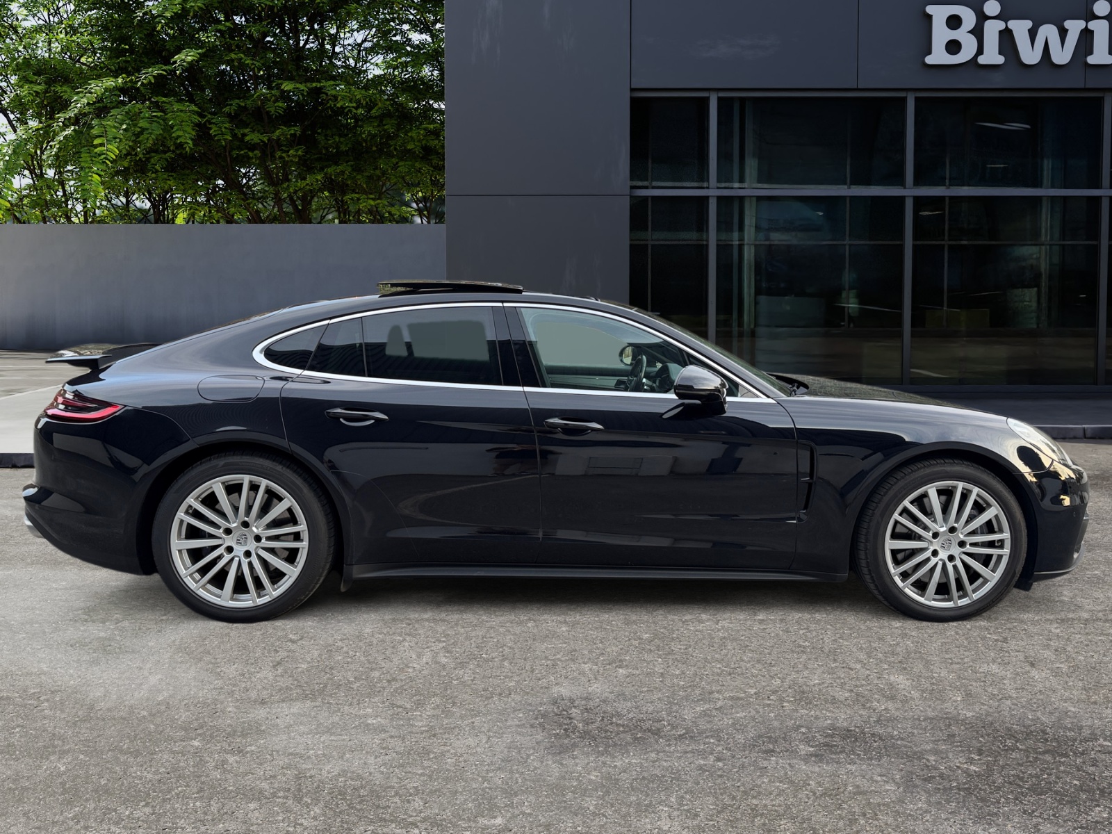 Porsche Panamera 5