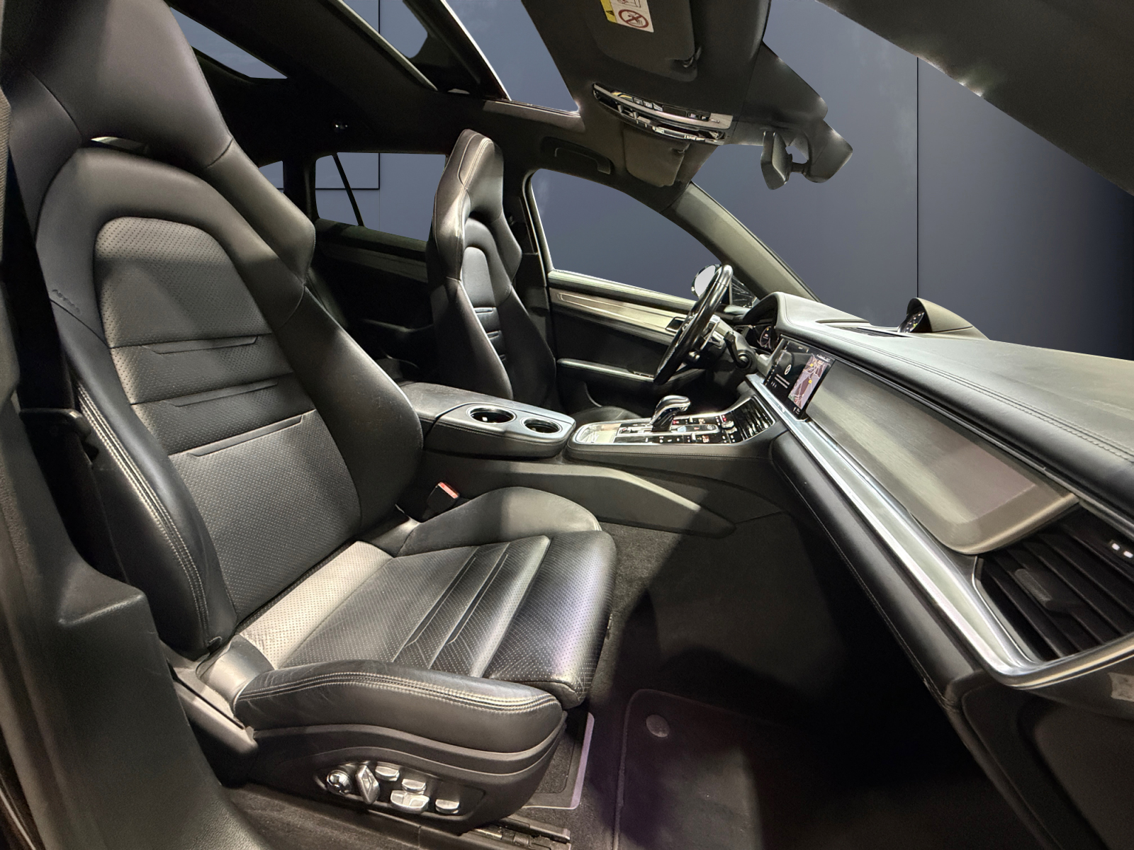 Porsche Panamera 13