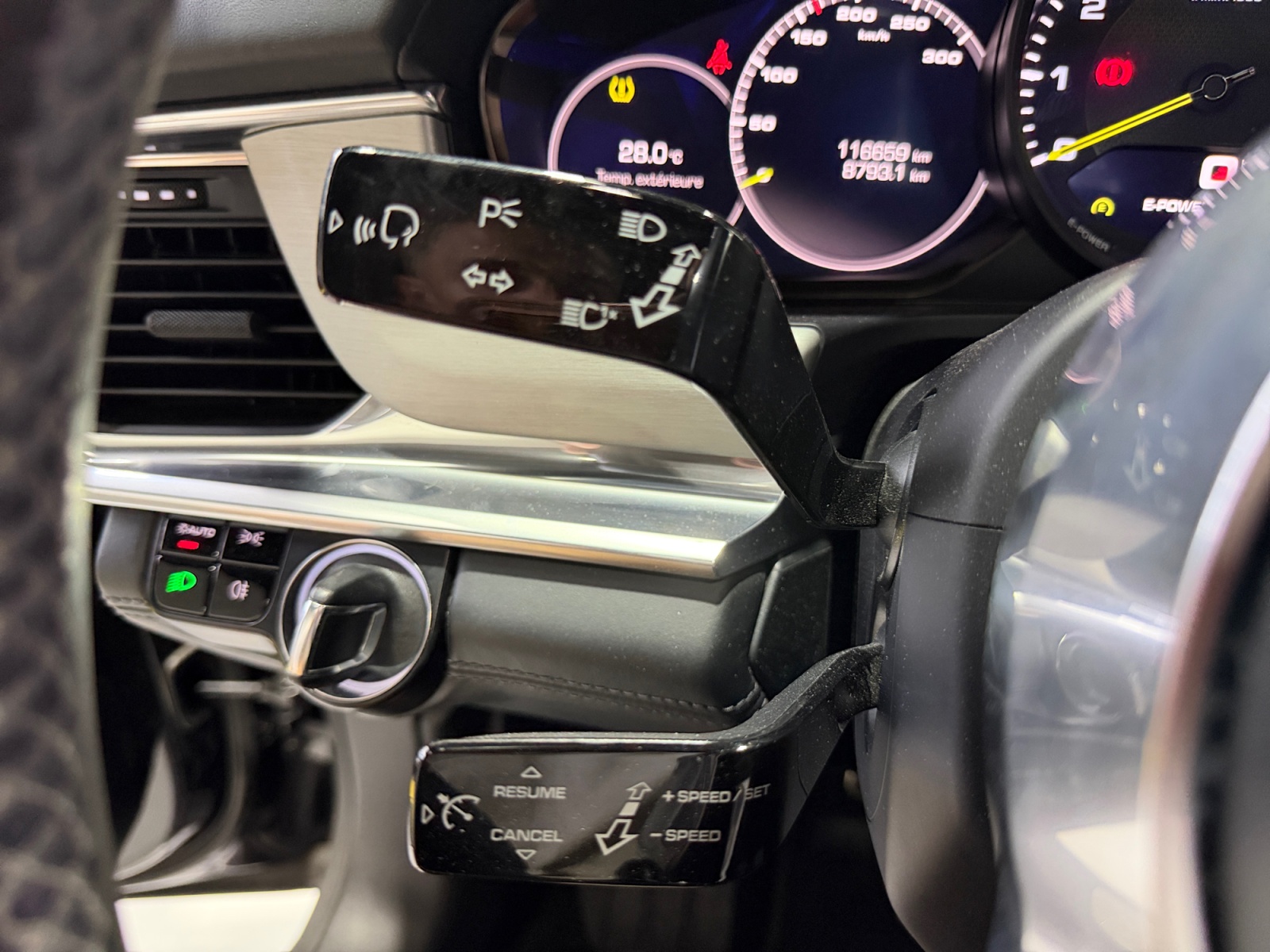 Porsche Panamera 21
