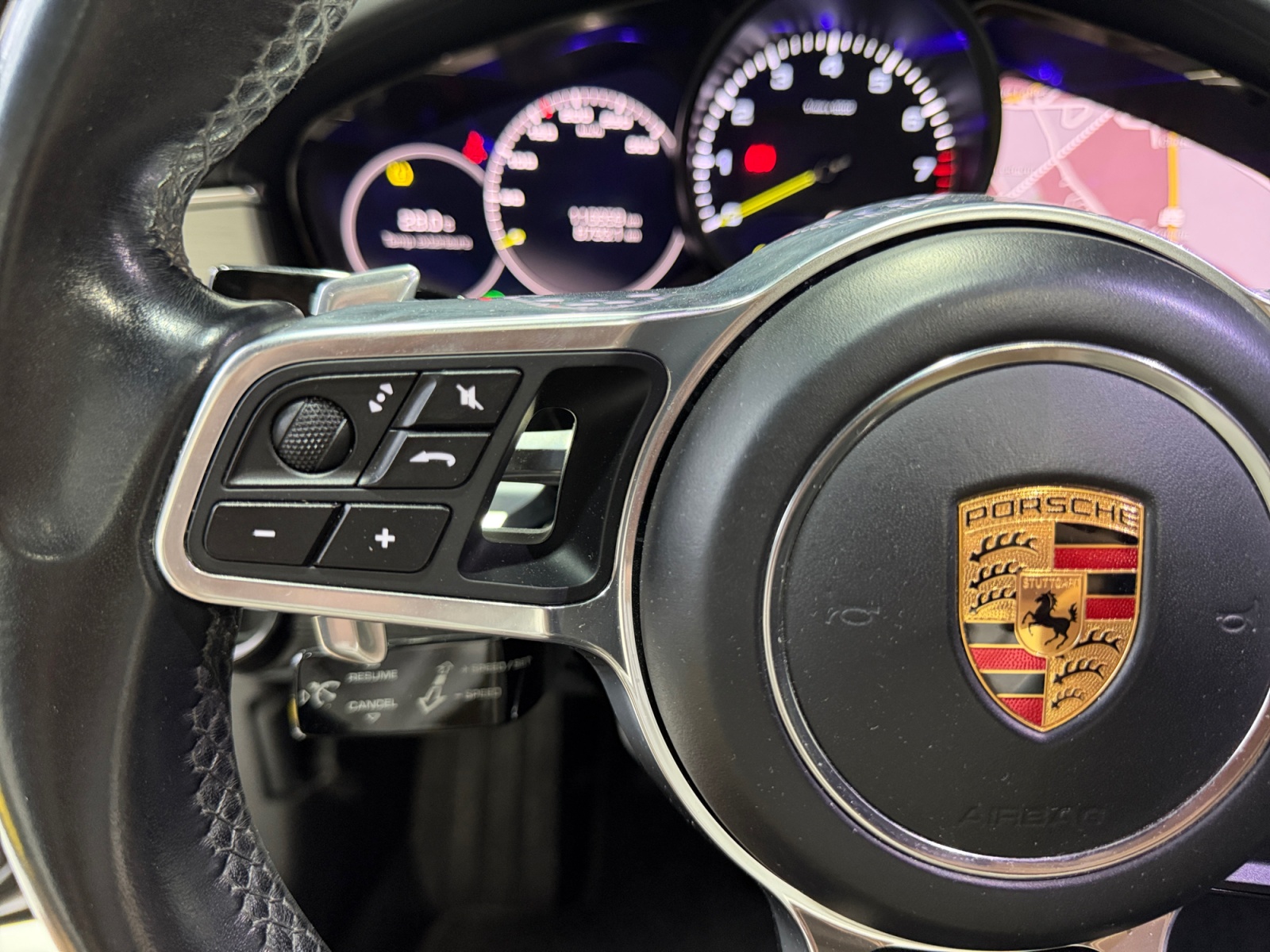 Porsche Panamera 22